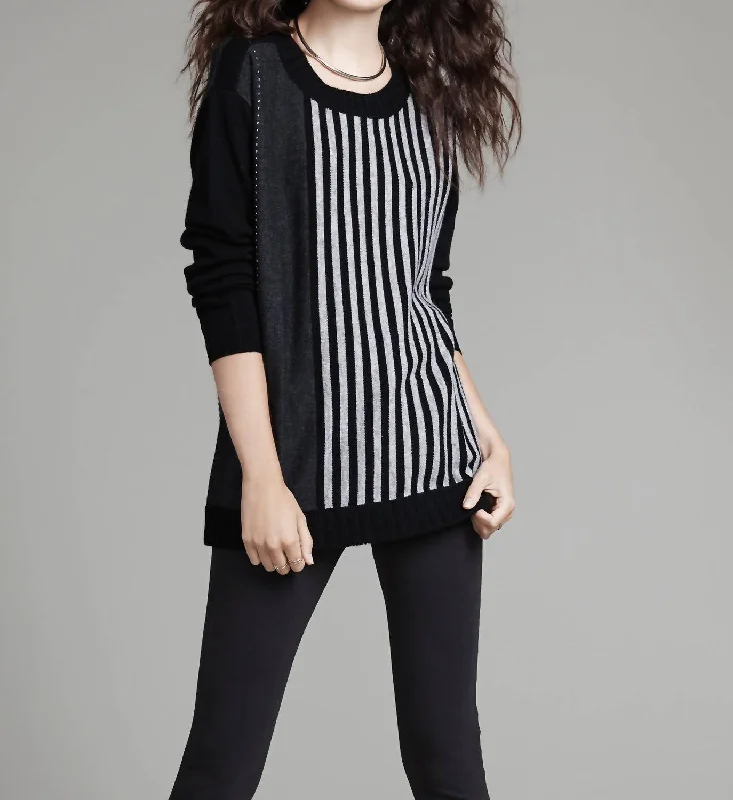 Luxe Striped Scoop Neck Pullover In Black/charcoal Fitted Ribbed Sweater