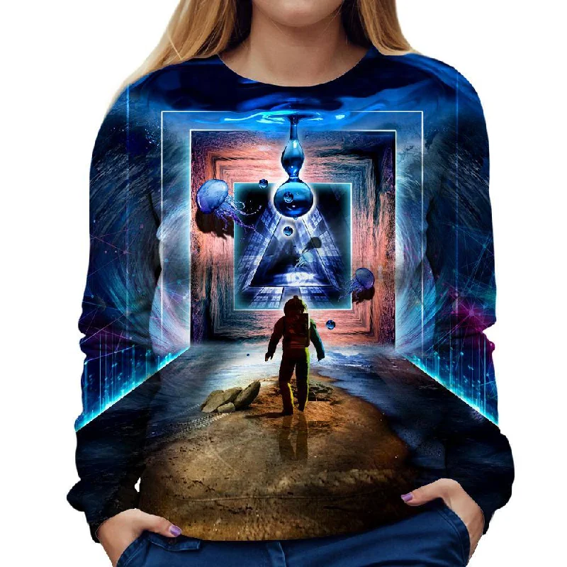 Astronaut Portal To The Beyond Womens Sweatshirt Hoodie with Hem Ribbing Snug Secure