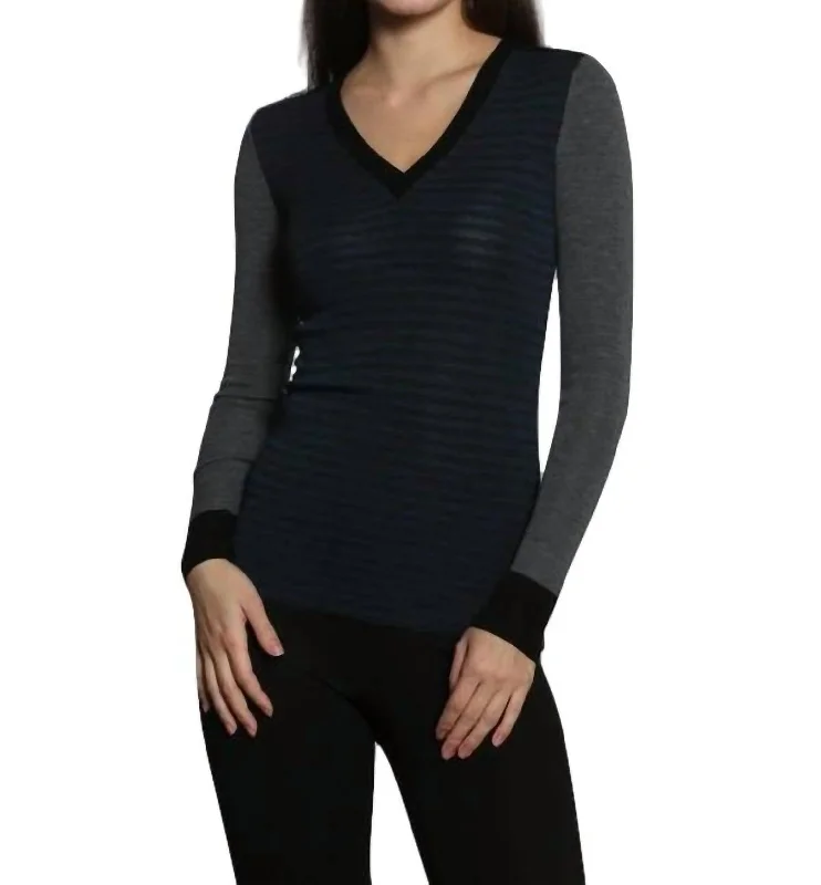 Skinny Rib Vee Pullover In Charcoal/ocean Cold Shoulder Design