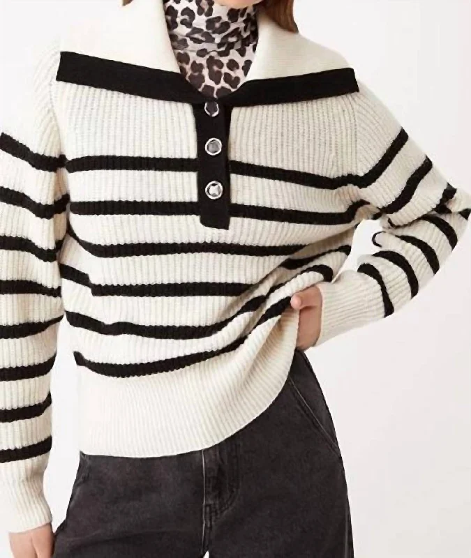 Patski Striped Pullover In White Turtleneck Warm Pullover