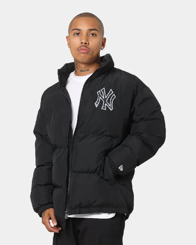 New Era New York Yankees Paisley Puffer Jacket Black Welt Pockets Slit Pockets Flap Pockets