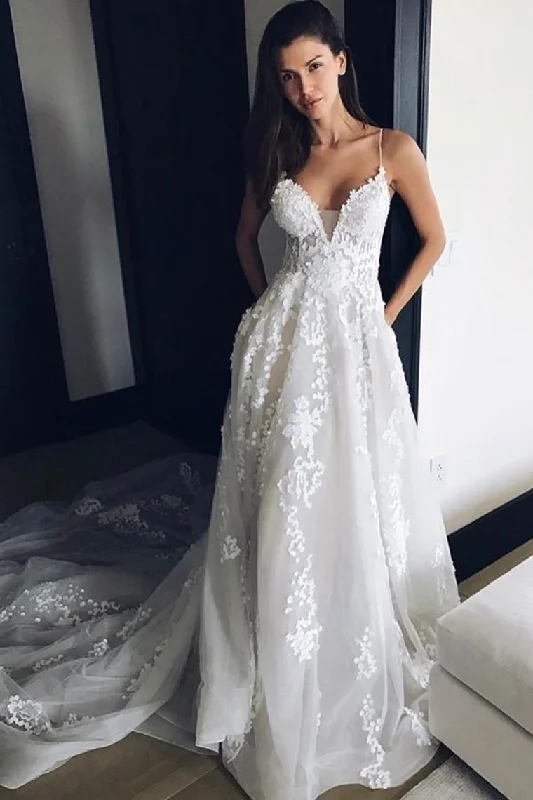 Charming Spaghetti Straps Long Ivroy Lace Wedding Dresses Wedding Gowns Tunics Bestseller popular