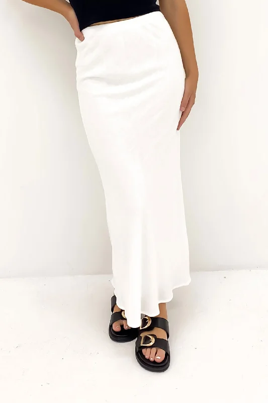 Leyla Maxi Skirt Vintage White linen skirt breathable